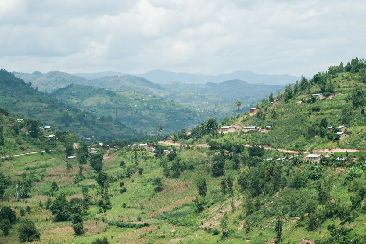 Rwandan_Landscape_One_Acre_.2e16d0ba.fill-2400×1600-c100